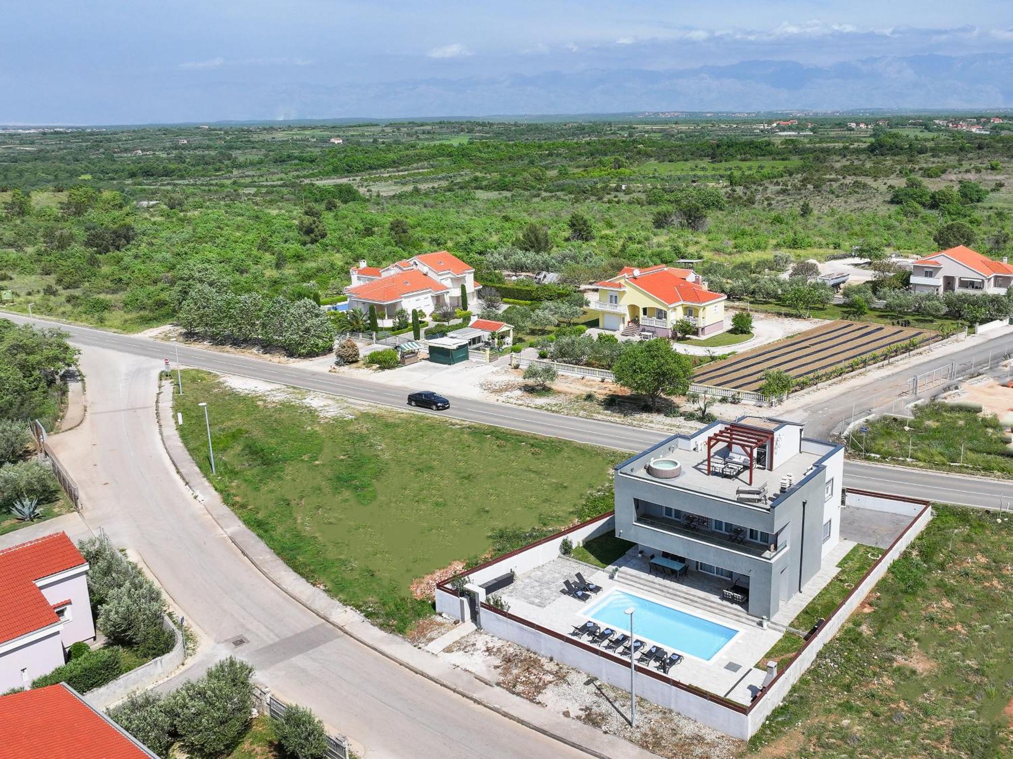 Villa Tia With Heated Pool & Jacuzzi Murvica  Buitenkant foto